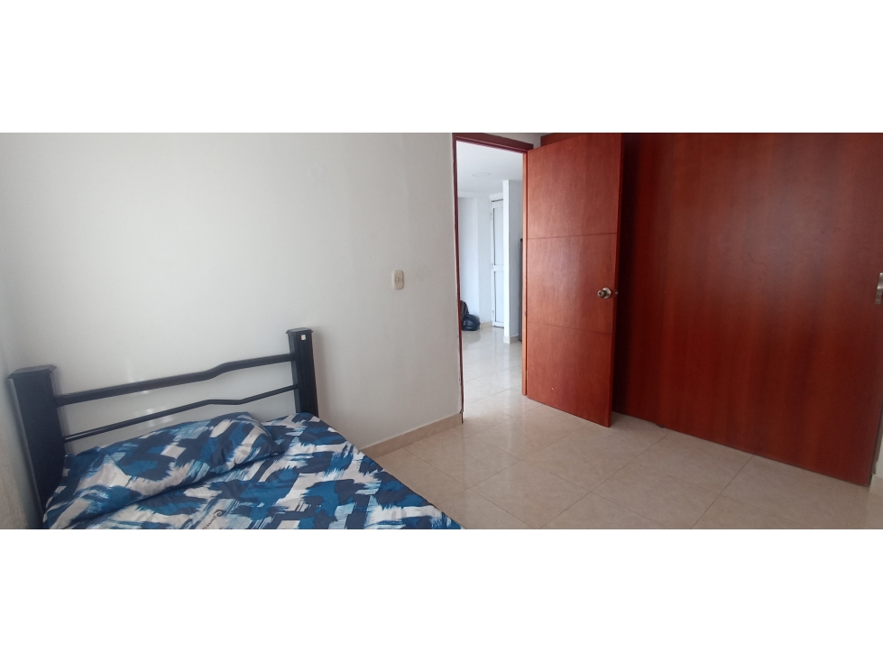 APARTAMENTO EN ROBLEDO - LA AURORA