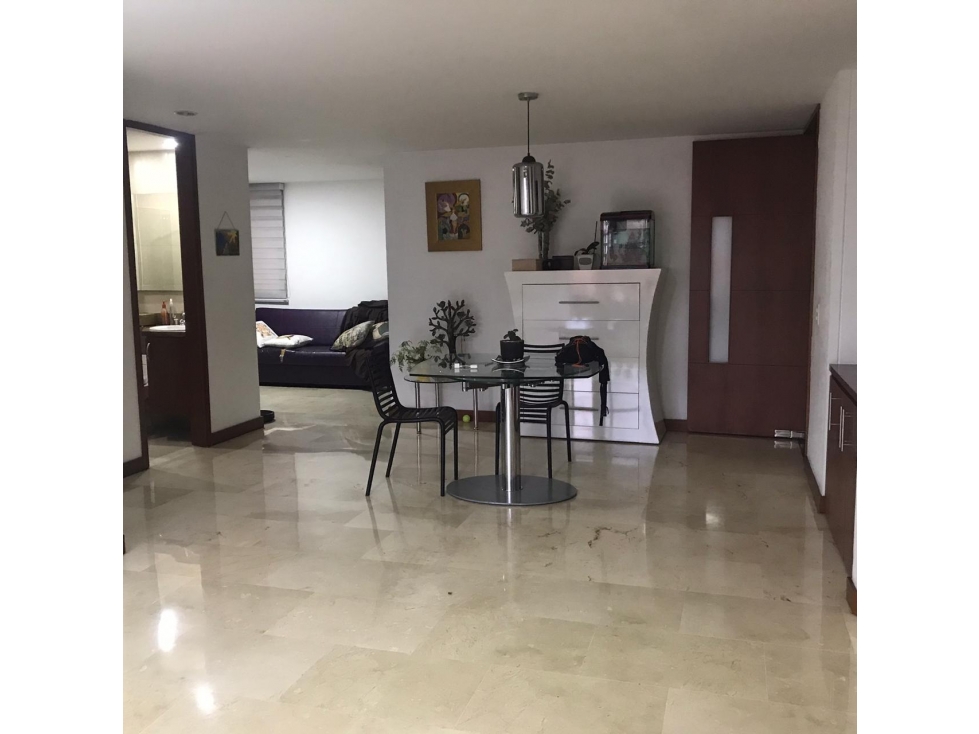 APARTAMENTO EN MEDELLÍN - LAURELES