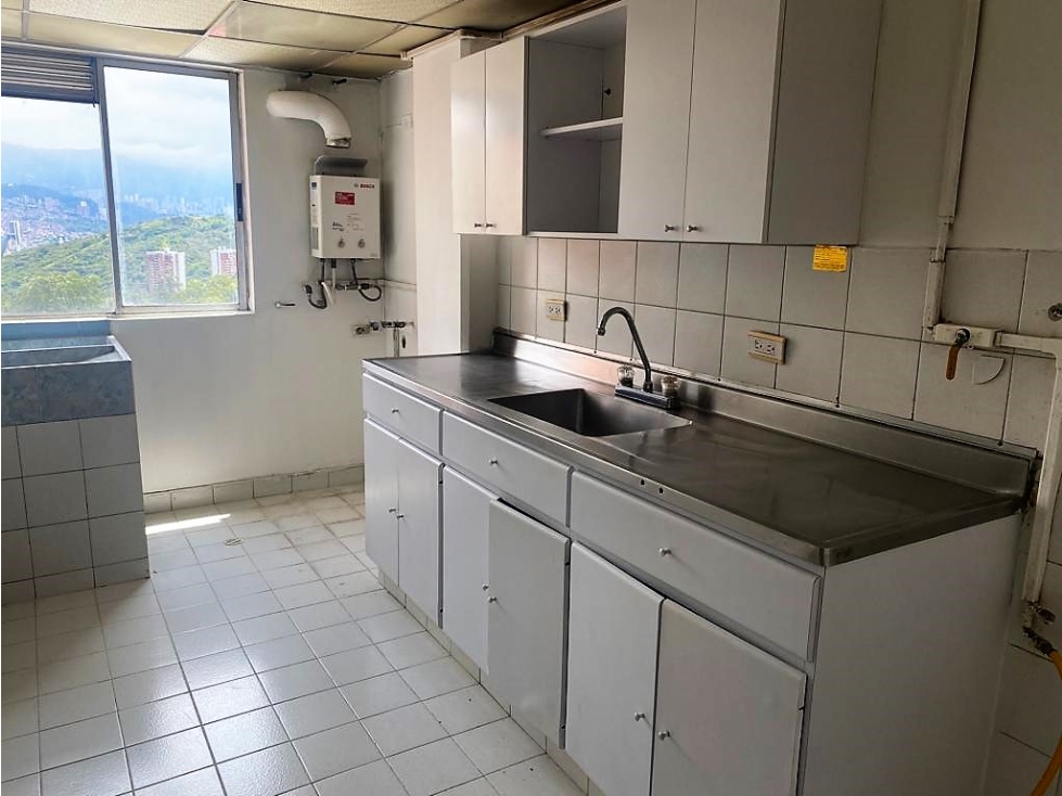 APARTAMENTO EN ROBLEDO - EL DIAMANTE