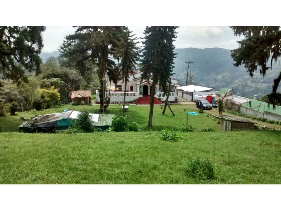 SE VENDE FINCA EN DAGUA KM 19 -  VALLE DEL CAUCA