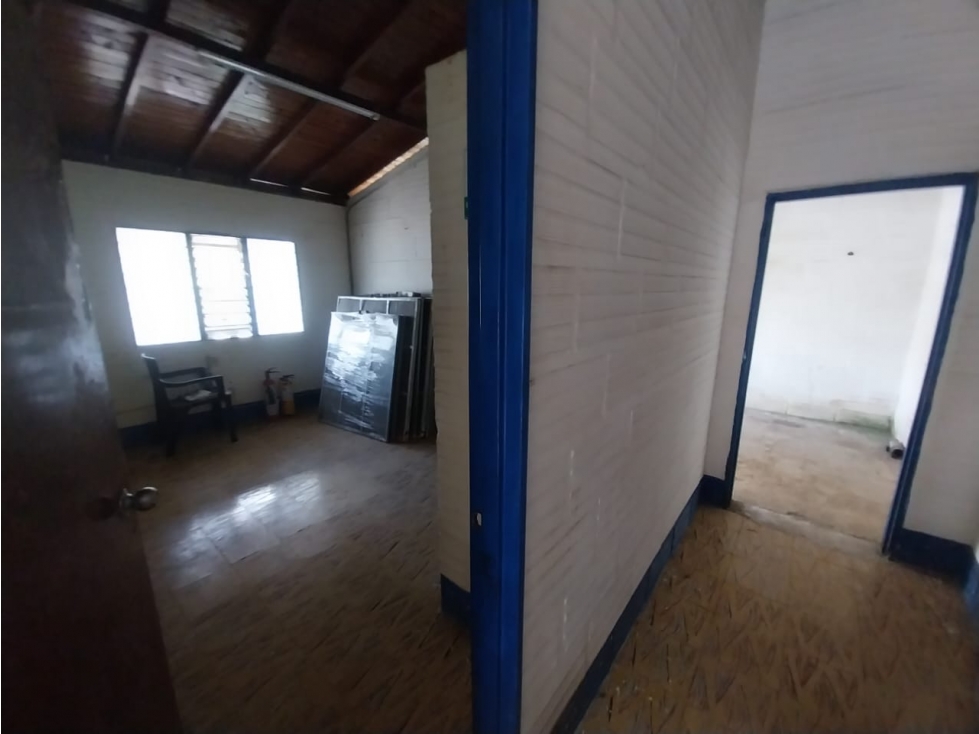 Lote-Bodega para Arriendo en Caldas// 1.200 M2