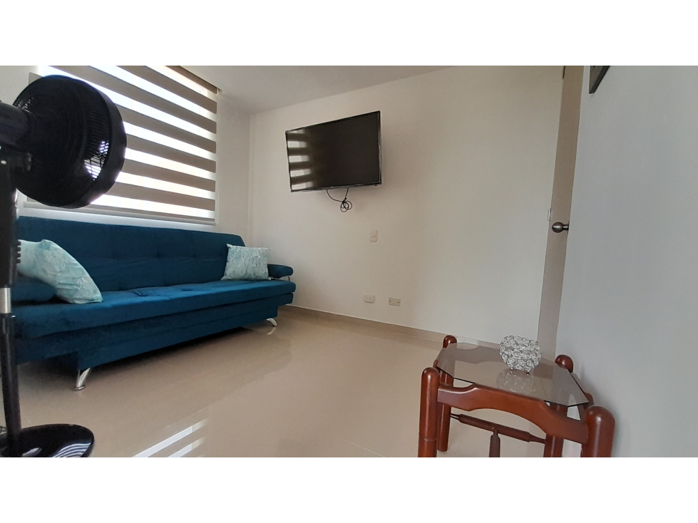 APARTAMENTO AMOBLADO Sexto Piso en U.R. Amatista