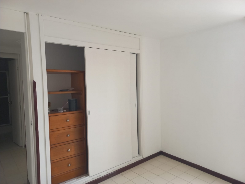 SE ARRIENDA APARTAMENTO ANTONIA SANTOS
