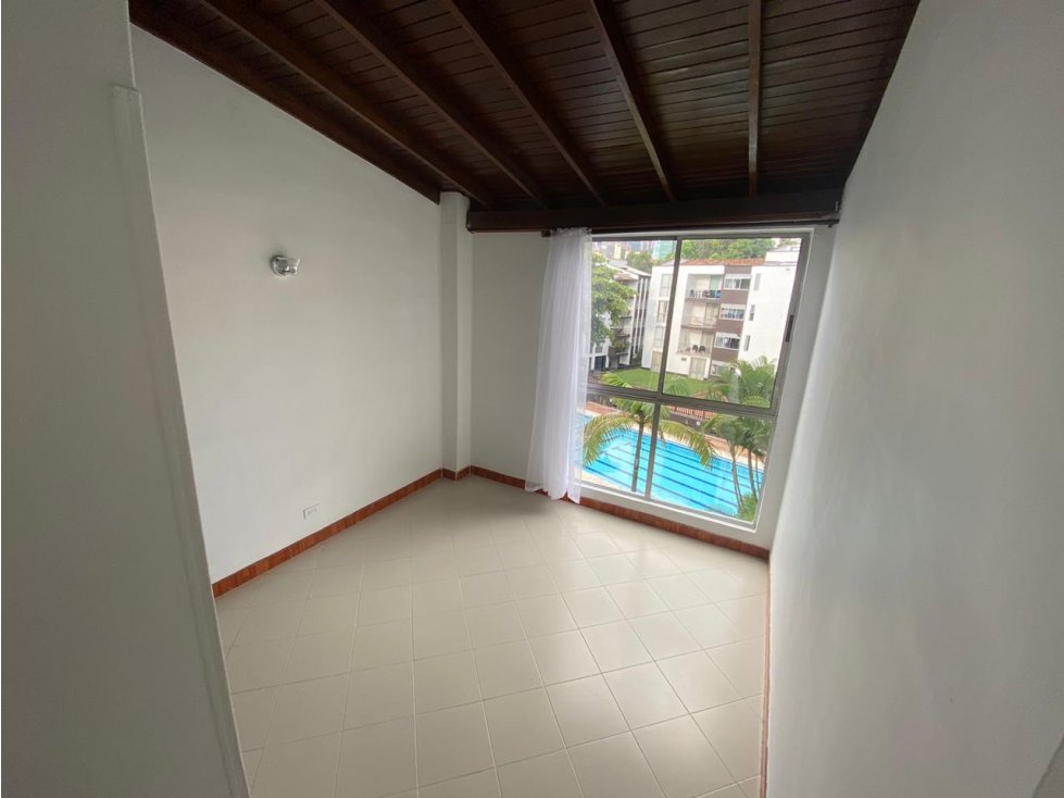 VENDO APARTAMENTO EN MEDELLIN EL POBLADO