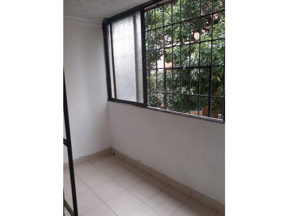 Se vende cómodo apartamento en el sector Delicias - ALD