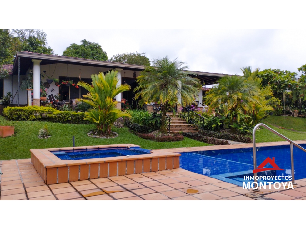 Casa campestre en condominio cerca al Club Campestre de Armenia