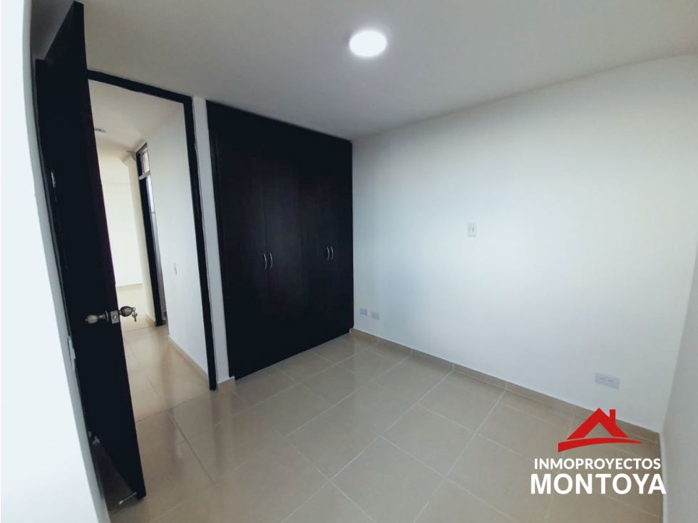 Apartamento en conjunto, sector Villa Verde, Pereira