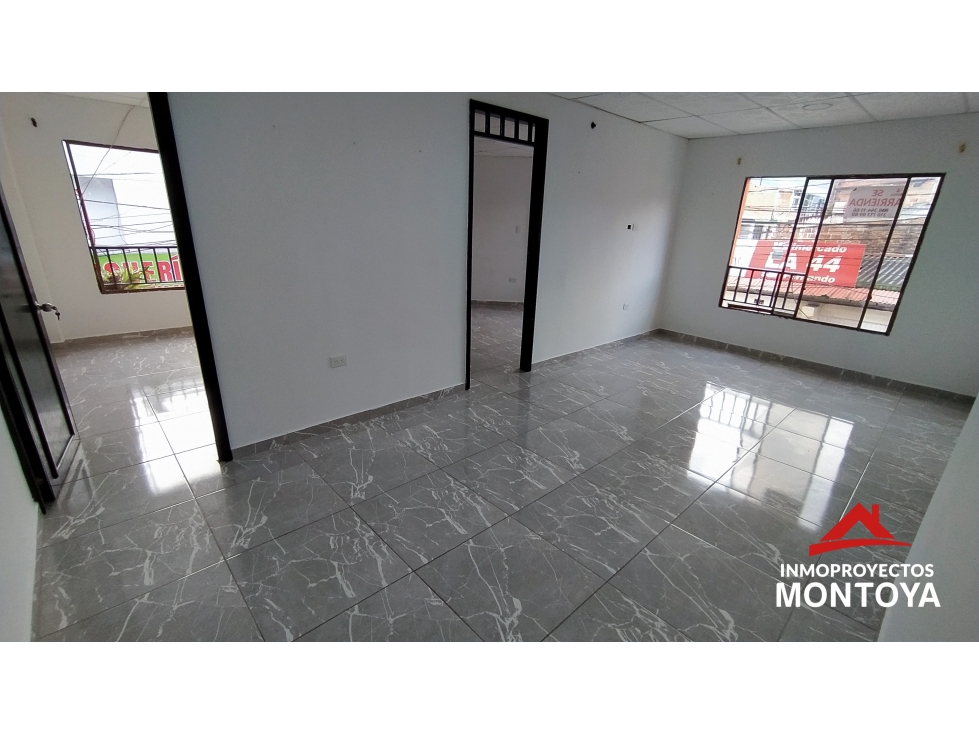 ?Casa comercial esquinera con 6 rentas en San Fernando, Dosquebradas