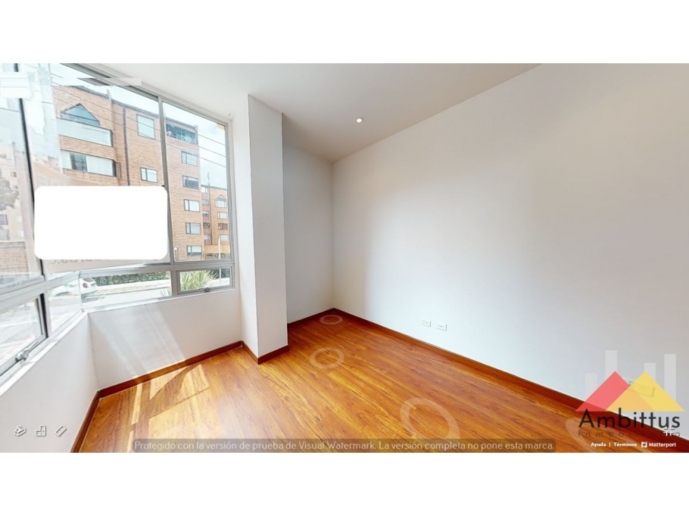 Apartamento exterior con balcón en Calleja