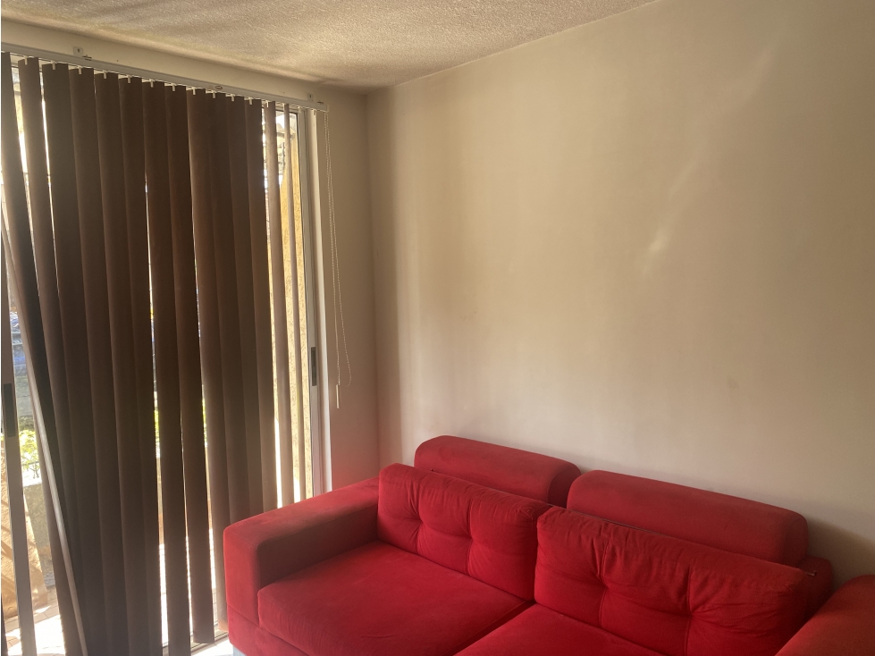 ARRIENDO APARTAMENTO EN LA ZONA NORTE