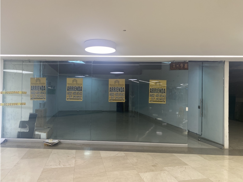 ARRIENDO LOCAL EN COSMOCENTRO