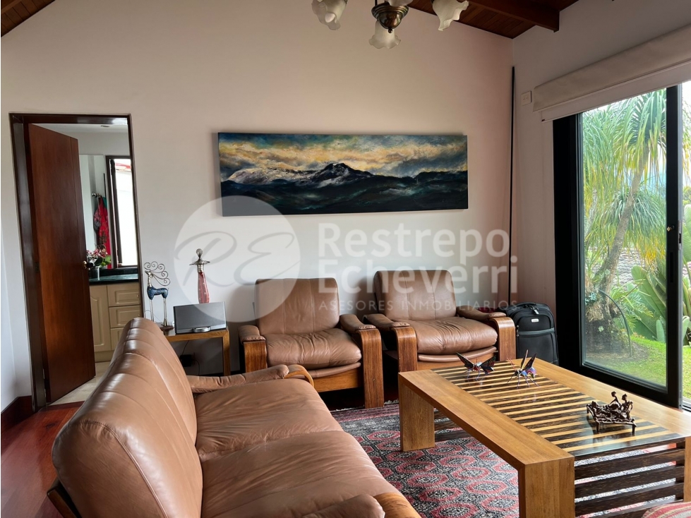 Arriendo casa amoblada en conjunto en  El Trébol, Manizales