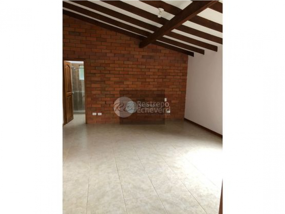 Vendo casa en conjunto, La Alhambra, Manizales