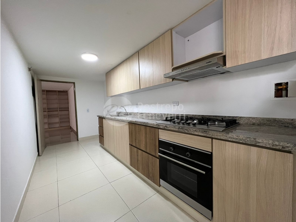 Vendo apartamento, Avenida Paralela, barrio Palermo