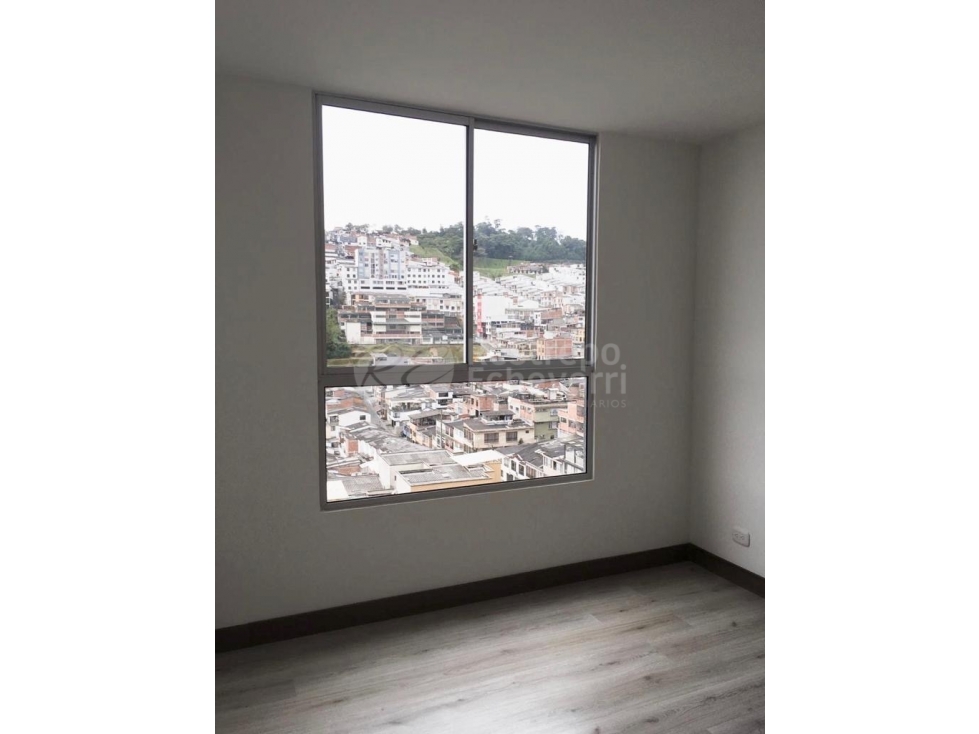 Vendo apartamento Av. del Río, barrio La Carola, Manizales