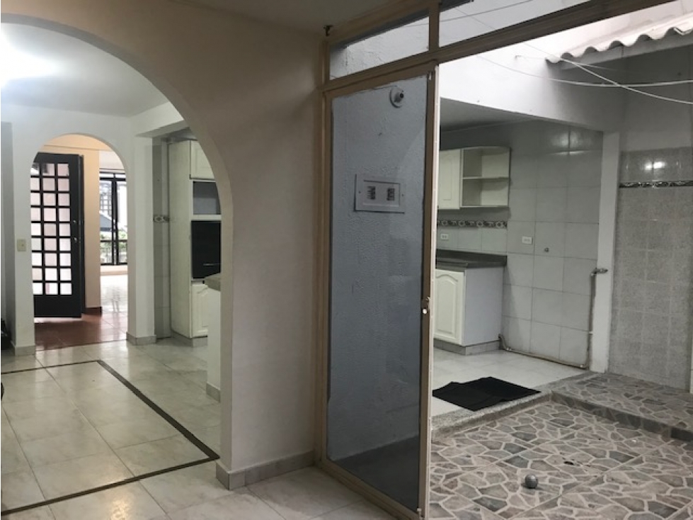 VENDEMOS CASA EN CONJUNTO CERCA DE PRIMAVERA URBANA-VILLAVICENCIO