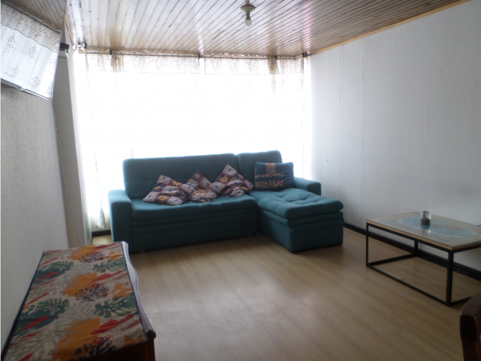 VENTA-HERMOSO APARTAMENTO BARRIO SANTA TERESA