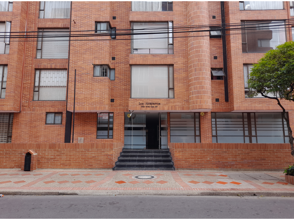 EXCLUSIVO APARTAMENTO AMOBLADO RINCON DEL CHICO