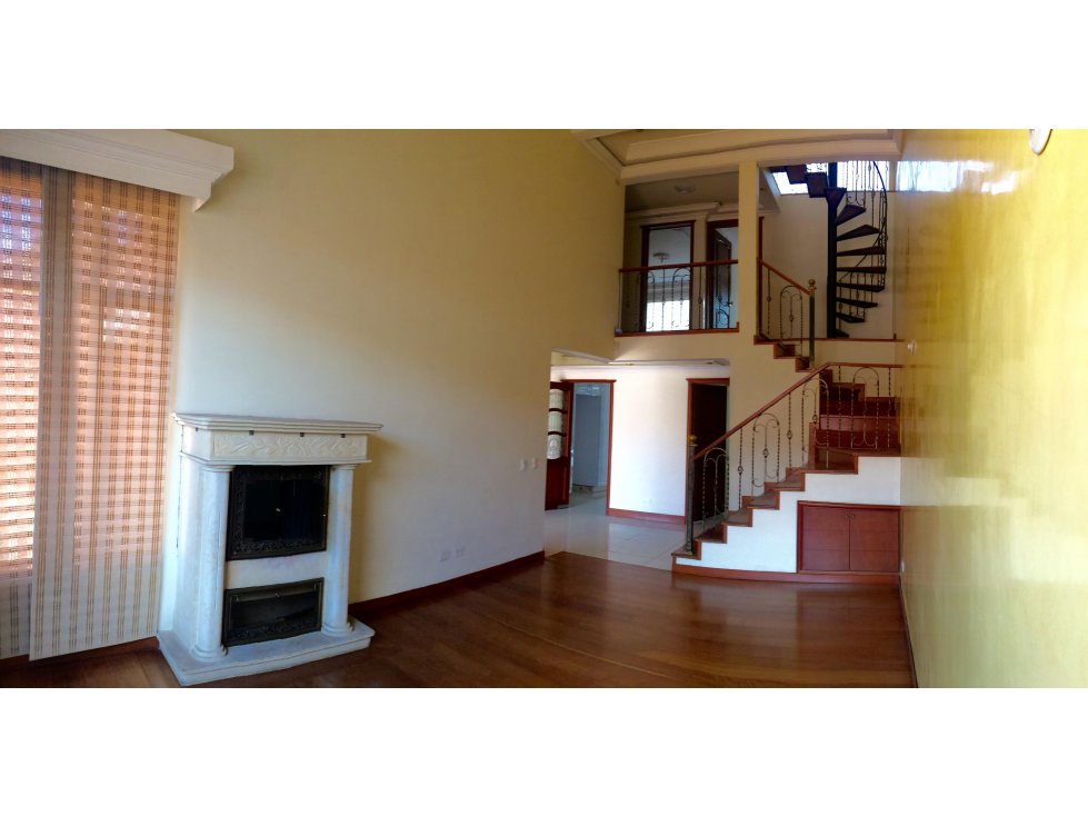 VENTA DE CASA  EN   LA  ALHAMBRA BOGOTA