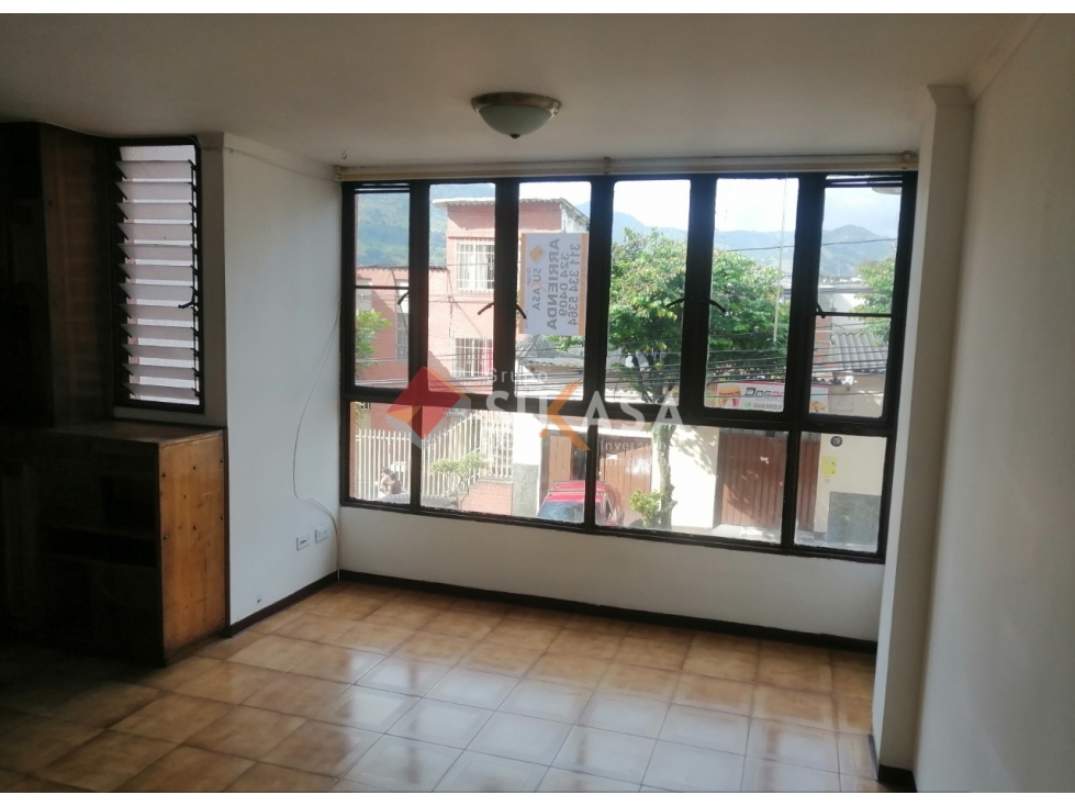 VENDO APARTAMENTO EN EL CENTRO DE LA CIUDAD DE PEREIRA COD 4489613