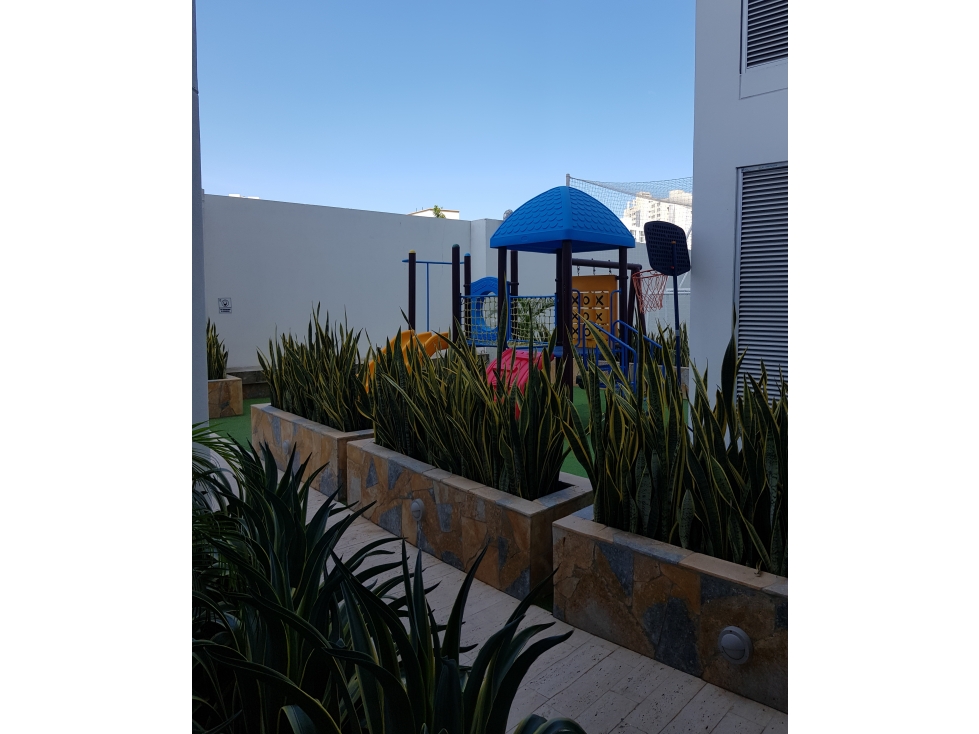 Apartamento de uso residencial cerca al mar 005