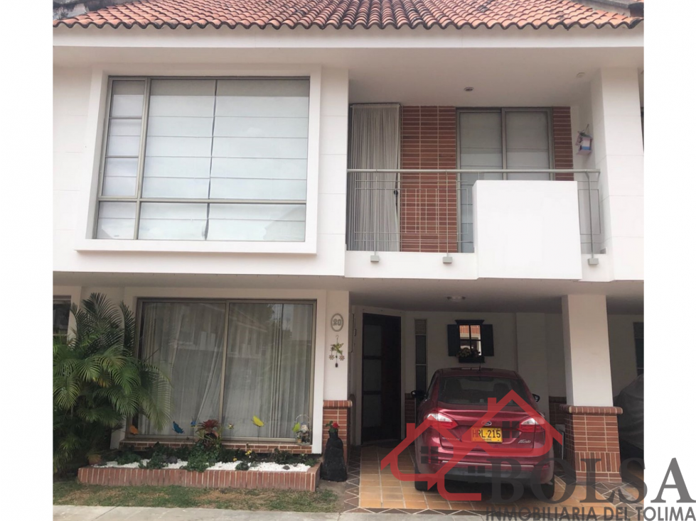 VENDO CASA EN CONJUNTO ESTANCIA DEL VERGEL