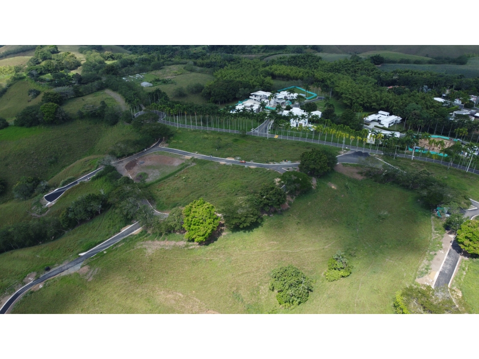 Lote de 2267 m2 para venta en Maracay, Ciudad Campestre, Cerritos