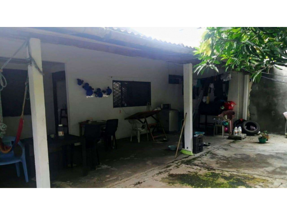 SC INMOBILIARIA VENDE CASA EN EL B/ BUENAVISTA - MONTERÍA