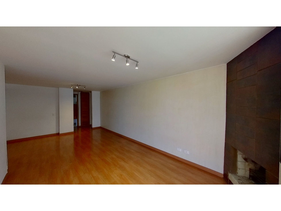 GRAN OPORTUNIDAD  apartamento 73 M2 Alhambra con terraza interior
