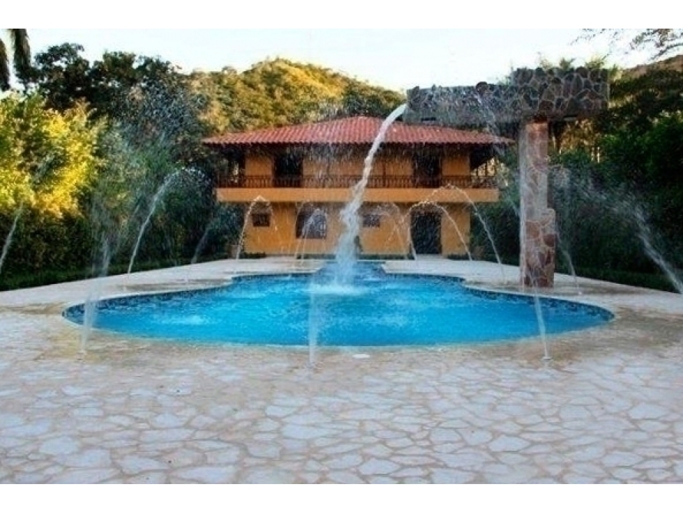 ALQUILER DE FINCA EN SAN JERONIMO