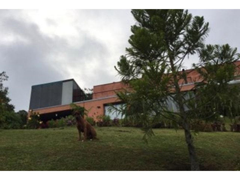 VENTA- CASA CAMPESTRE EN LAS PALMAS