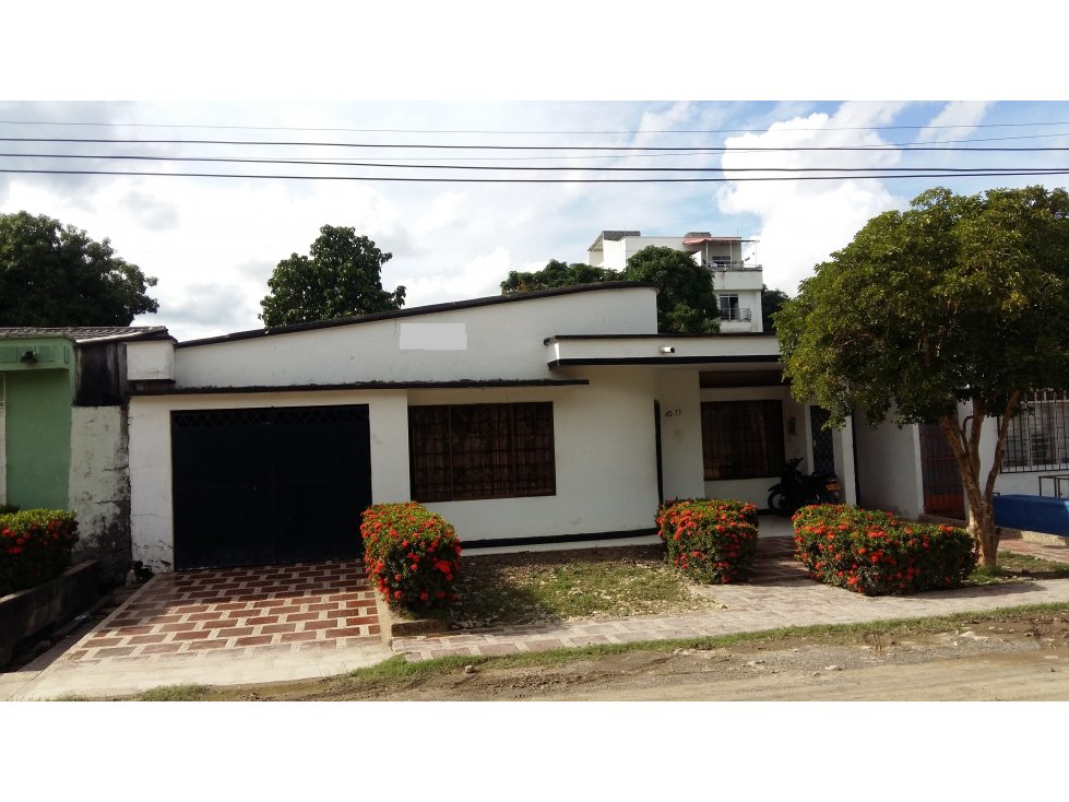 EN VENTA CASA BARRIO LAURELES MONTERIA COLOMBIA