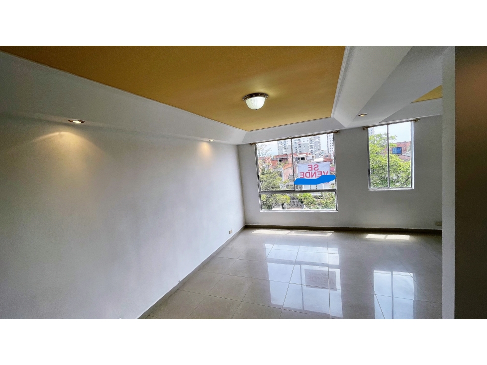 EXCELENTE APARTAMENTO EN VENTA EN CALICANTO