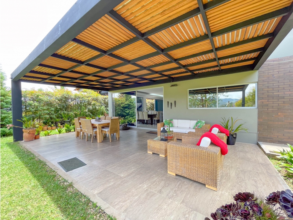 CASA MODERNA EN EL RETIRO PRECIO DE OPORTUNIDAD