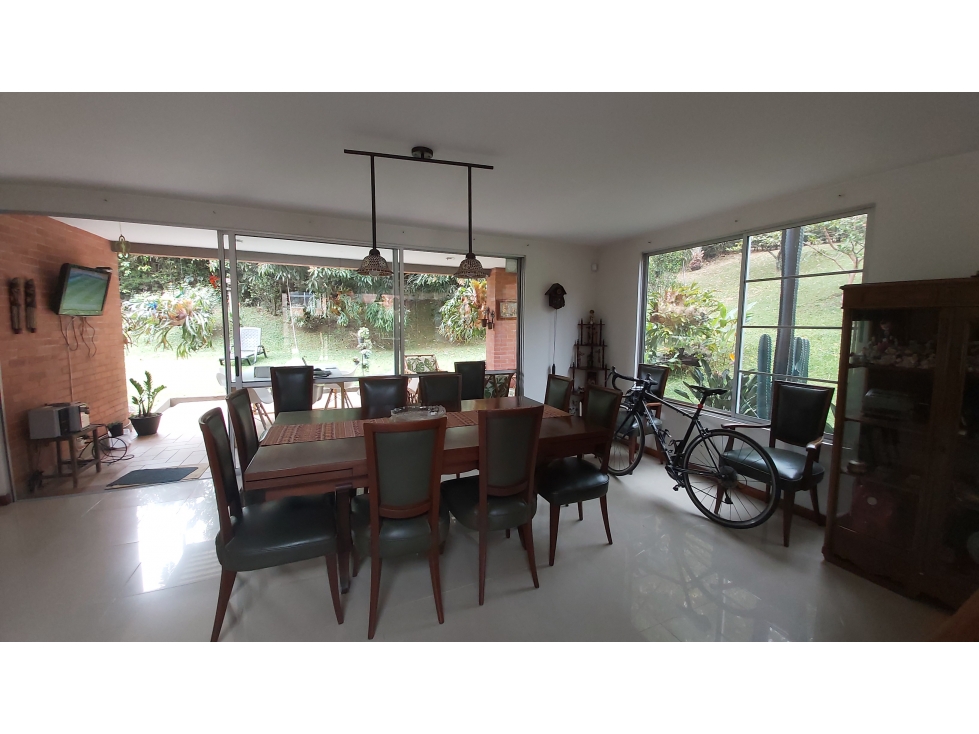 VENTA CASA EN UNIDAD - LOMA BENEDICTINOS, ENVIGADO