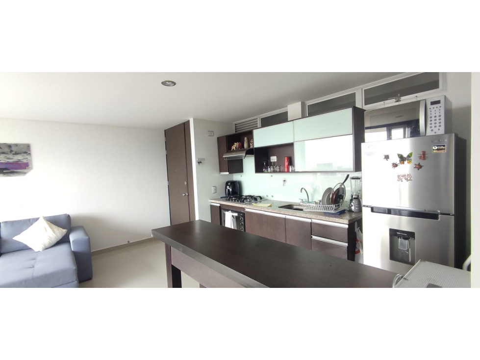 VENTA APARTAMENTO ALMENDROS TERRA, ENVIGADO-72m2