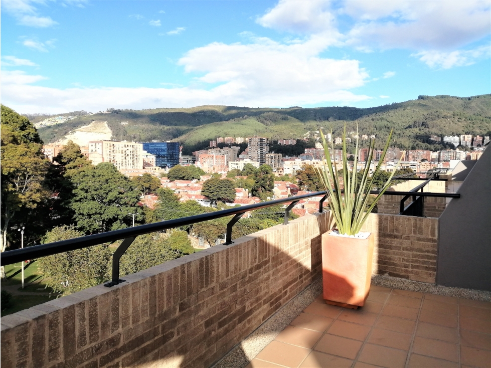 SE VENDE  APARTAMENTO DUPLEX CON TERRAZA EN LISBOA