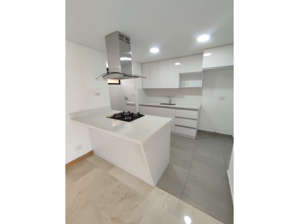 APARTAMENTO ARRIENDO, CASTELLANA