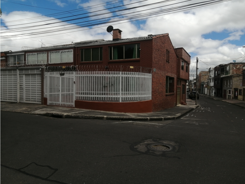 Venta de 2 Casas Independientes en el Polo