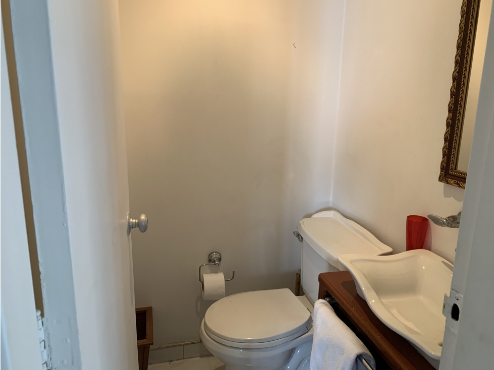 Venta Apartamento Av. La Playa, Medellín