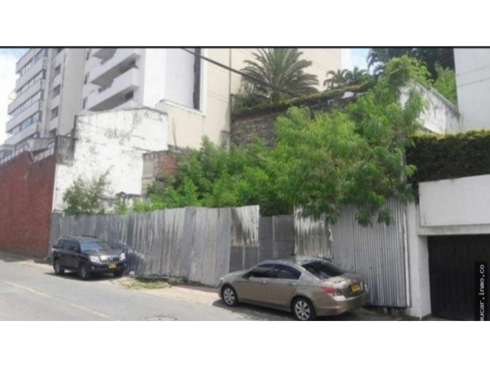 LOTE BARRIO LA ARBOLEDA