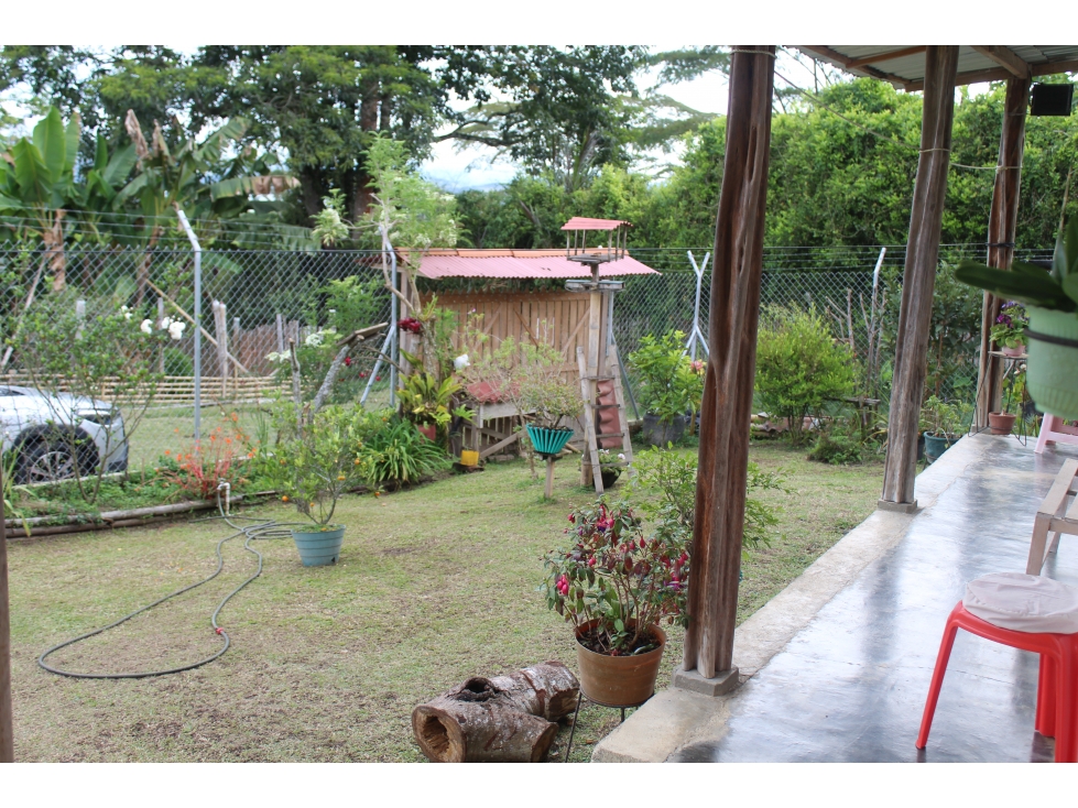 Vendo Casa Campestre en el Lago Calima, Darien