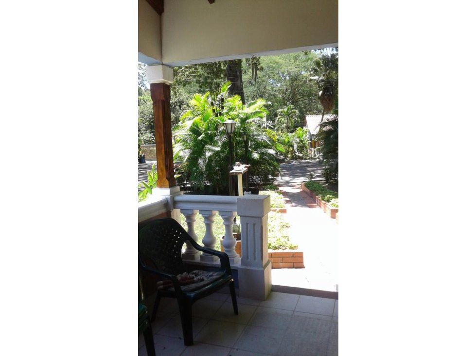 VENTA HERMOSA CASA EN HONDA - TOLIMA