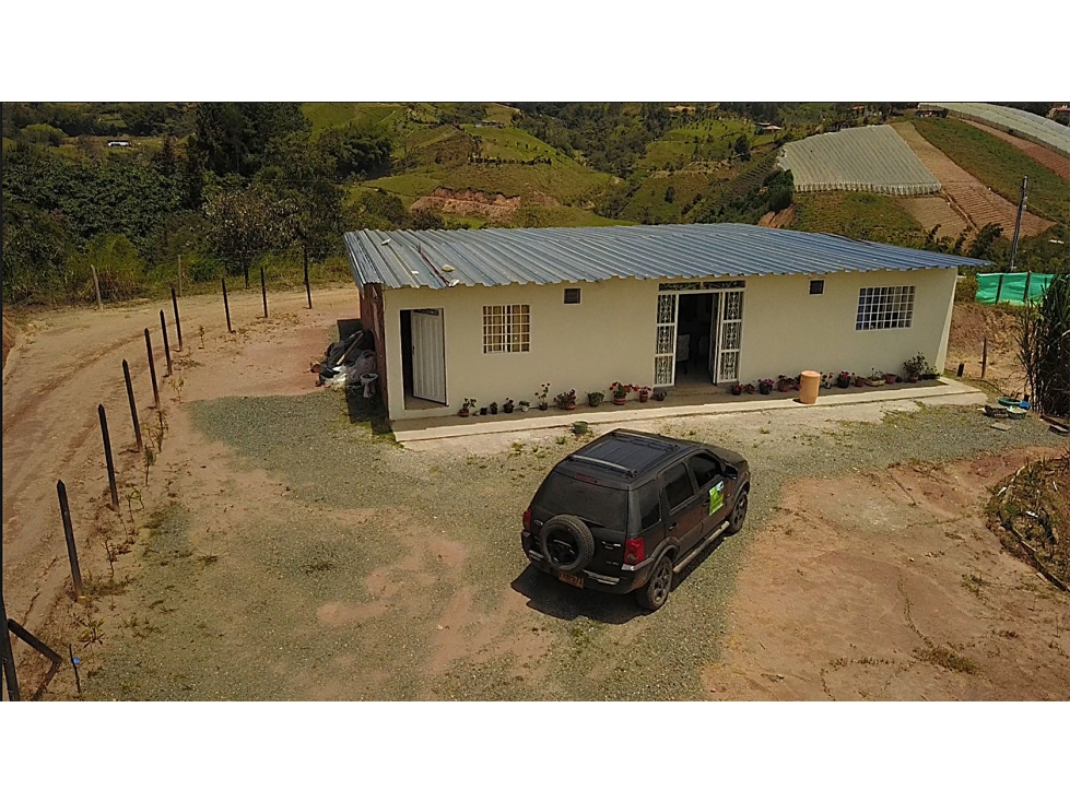 Venta De Finca El Santuario A 6 minutos De La Autopista Med-Bog
