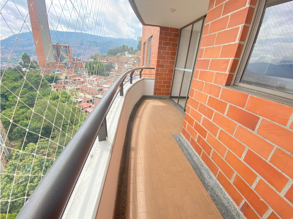 Espectacular vista apartamento en venta loma del indio