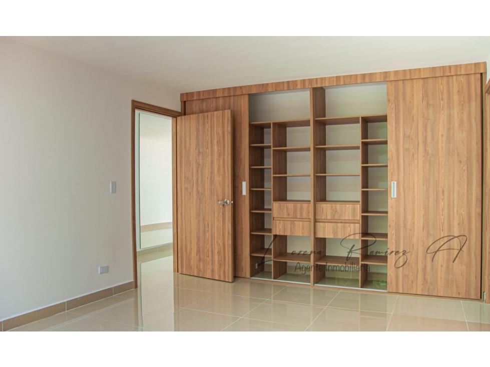 Apartamento en El Poblado Las Lomas