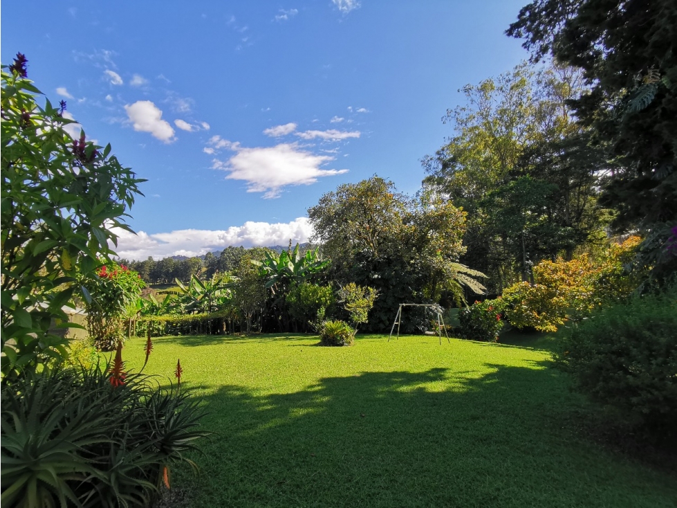 Casalote en Rionegro el Tablazo