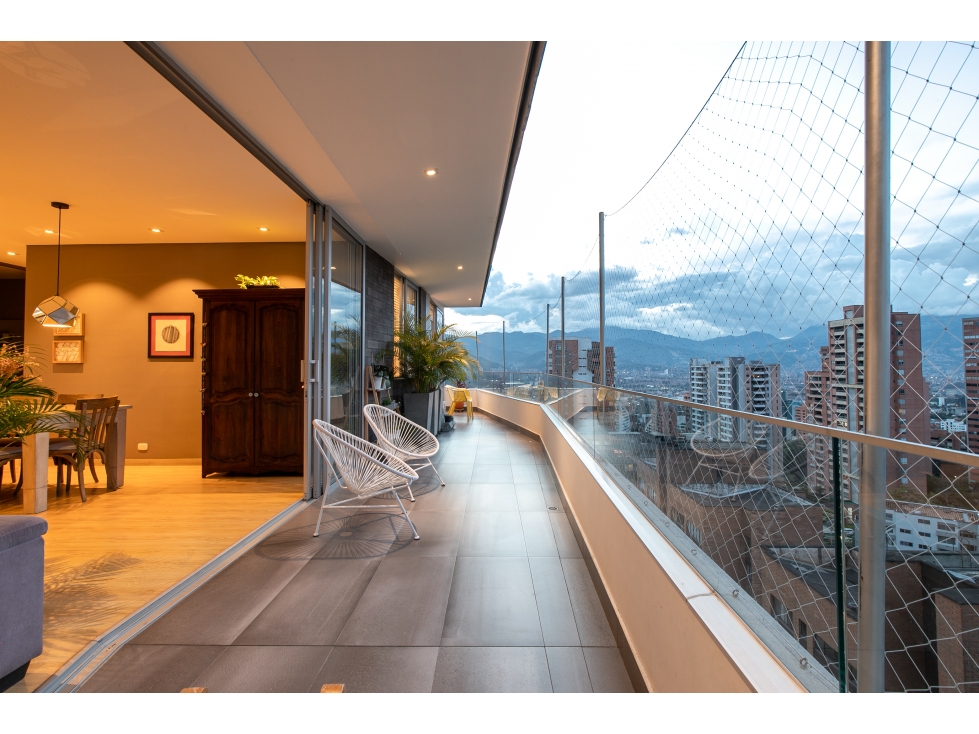 Apartamento en venta en Poblado Milla de Oro Medellin