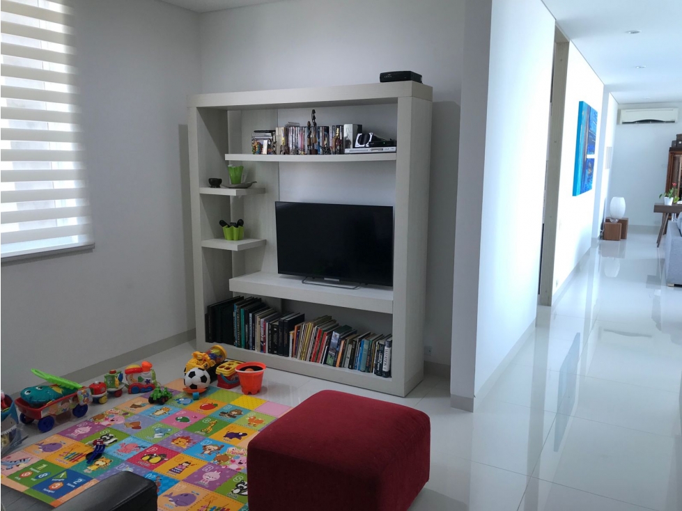 Hermoso apartamento en venta, sector Buenavista.