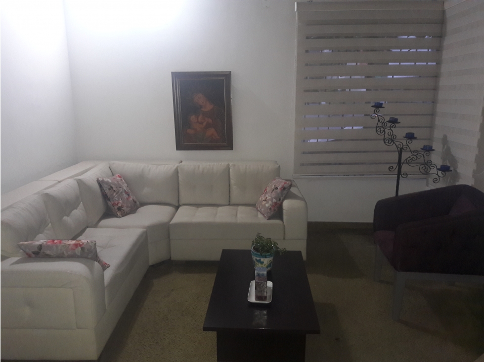 Venta Casa Unifamiliar Simón Bolívar, Medellín